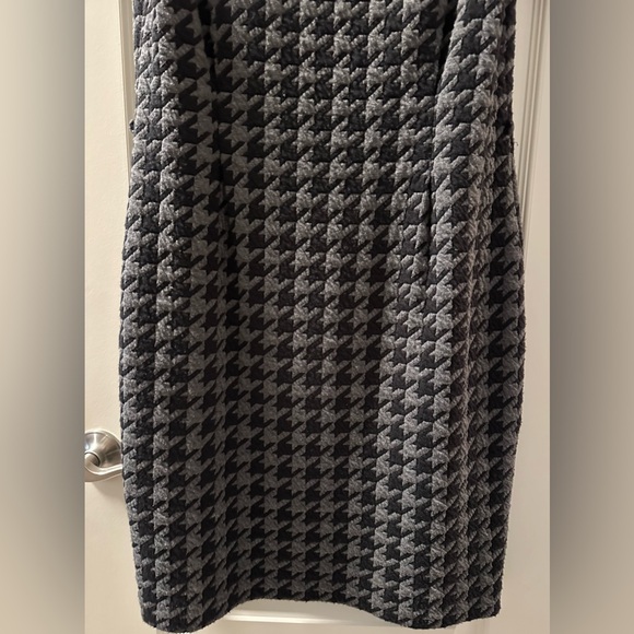 Jones New York Cowl Neck Dress - Picture 3 of 8